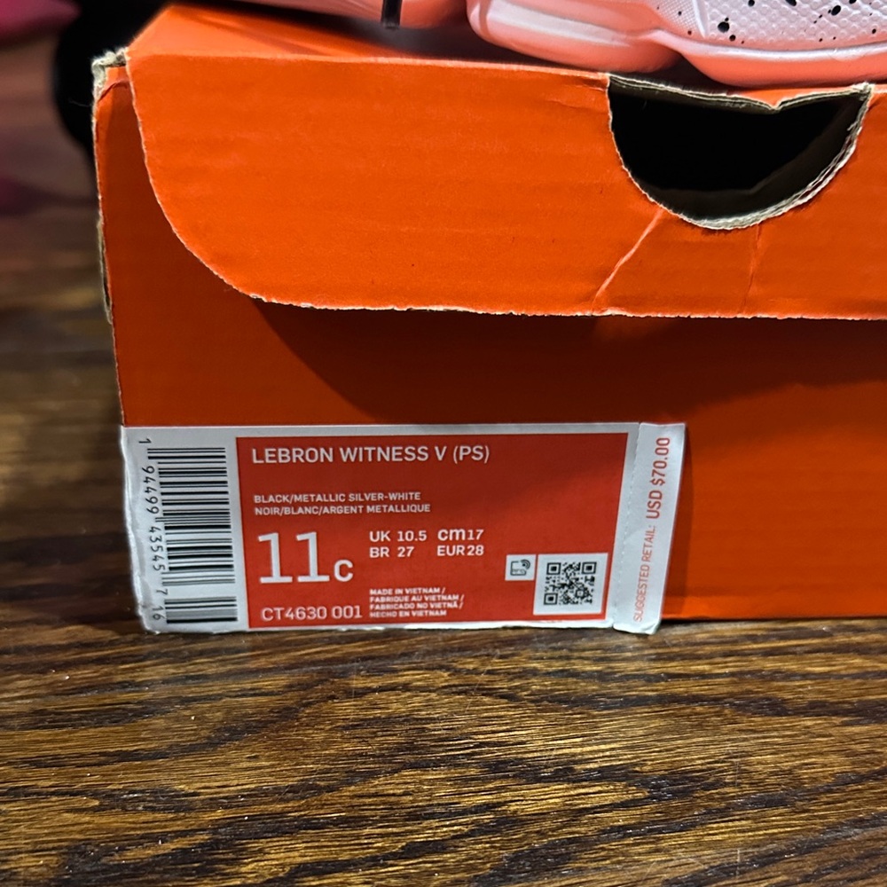 Nike Kids LeBron Witness V Black and White Sneakers - Picture 2 of 4